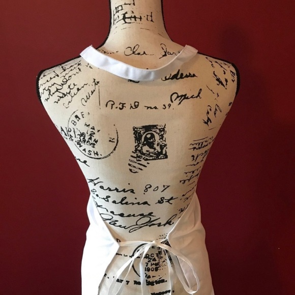 Christmas Vintage Camper Apron New Custom Embroidered - Picture 3 of 3